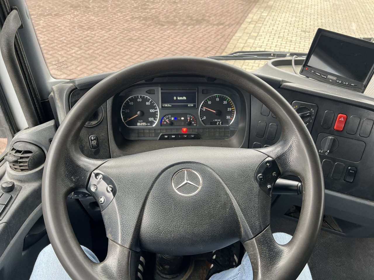 Mercedes-Benz Atego 1222 K 4x2 Atego 1222 K 4x2, 2x AHK - Самосвал камион: снимка 3 Mercedes-Benz Atego 1222 K 4x2 Atego 1222 K 4x2, 2x AHK - Самосвал камион: снимка 3