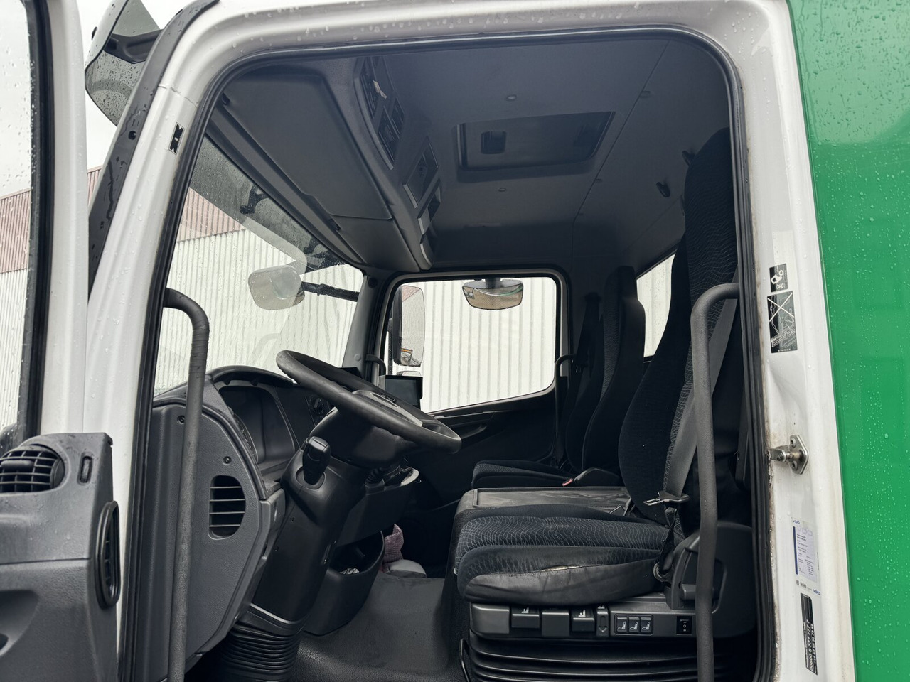 Mercedes-Benz Atego 1223 L 4x2 Atego 1223 L 4x2 mit Heckkran Atlas 88.3-A2L, Funk - Камион с кран, Бордови камион: снимка 4 Mercedes-Benz Atego 1223 L 4x2 Atego 1223 L 4x2 mit Heckkran Atlas 88.3-A2L, Funk - Камион с кран, Бордови камион: снимка 4