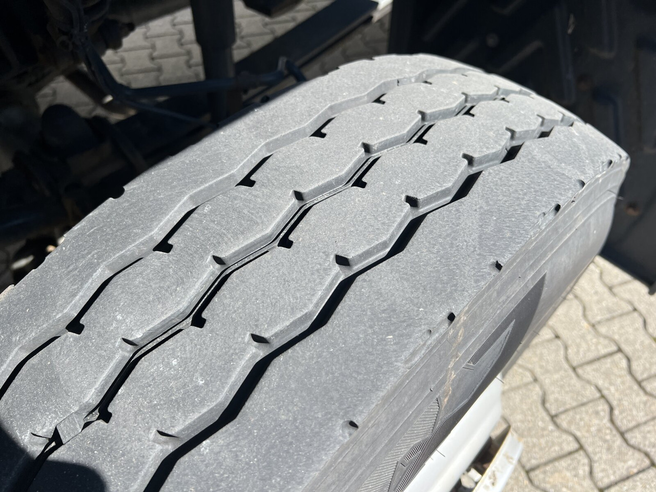 Mercedes-Benz Atego 1323 AK 4x4 Atego 1323 AK 4x4 - Самосвал камион: снимка 5 Mercedes-Benz Atego 1323 AK 4x4 Atego 1323 AK 4x4 - Самосвал камион: снимка 5