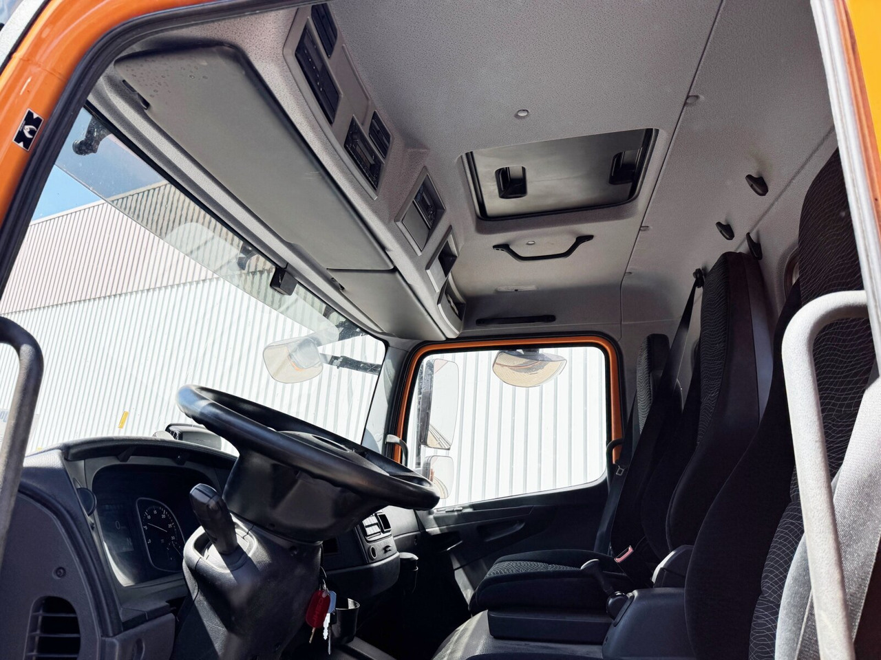 Mercedes-Benz Atego 1530 K 4x2 Atego 1530 K 4x2, Meiller 3-Seiten, 2x AHK - Самосвал камион: снимка 3 Mercedes-Benz Atego 1530 K 4x2 Atego 1530 K 4x2, Meiller 3-Seiten, 2x AHK - Самосвал камион: снимка 3