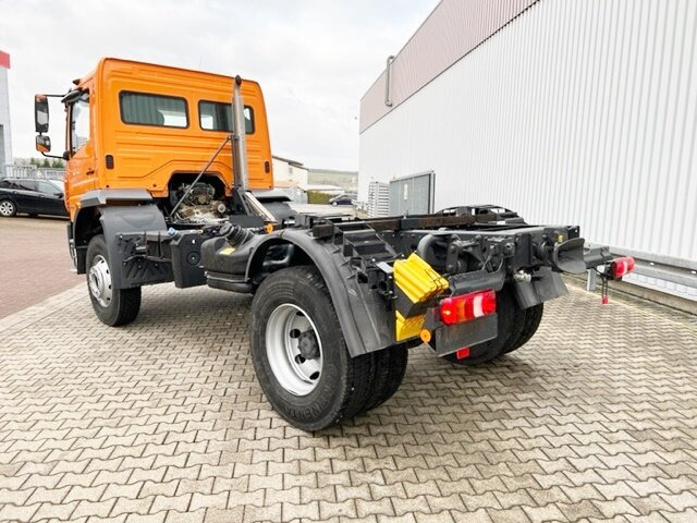 Лизинг на Mercedes-Benz Atego 1630 AK 4x4 Atego 1630 AK 4x4, 2x Nebenantrieb, Rechtslenker Mercedes-Benz Atego 1630 AK 4x4 Atego 1630 AK 4x4, 2x Nebenantrieb, Rechtslenker: снимка 10