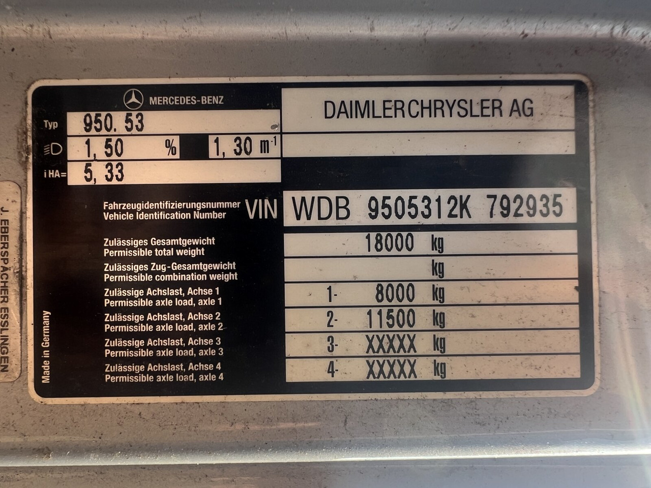 Mercedes-Benz Atego 1828 L 4x2 Atego 1828 L 4x2, Rechtslenker, Winterdienstaustattung - Шаси кабина: снимка 4 Mercedes-Benz Atego 1828 L 4x2 Atego 1828 L 4x2, Rechtslenker, Winterdienstaustattung - Шаси кабина: снимка 4