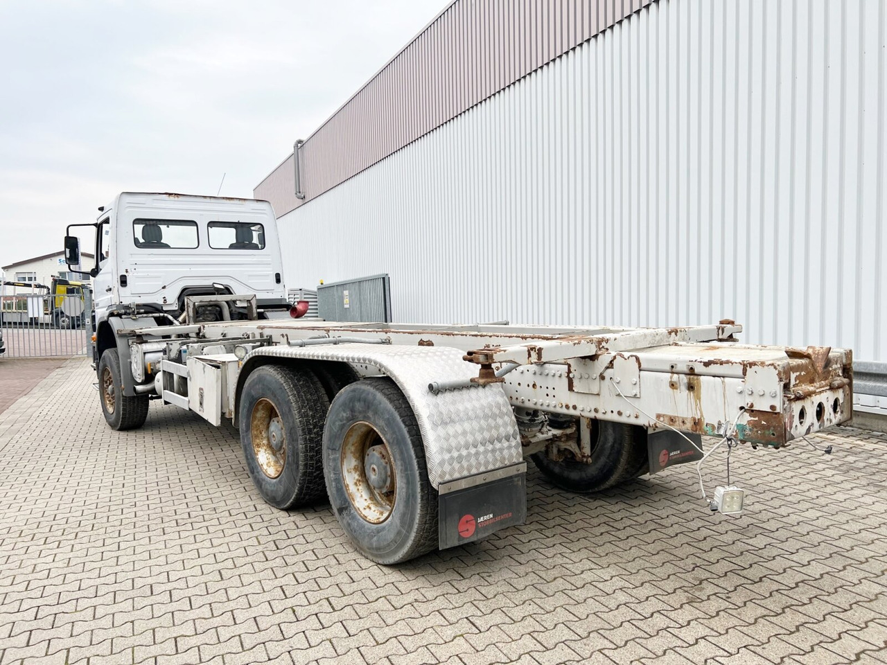 Лизинг на Mercedes-Benz Atego 2628 K 6x4 Atego 2628 K 6x4, 6-Zylinder Mercedes-Benz Atego 2628 K 6x4 Atego 2628 K 6x4, 6-Zylinder: снимка 11