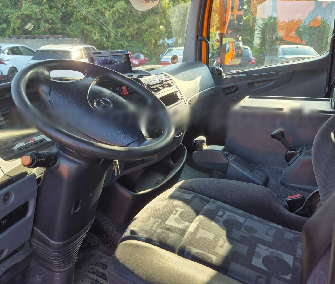 Mercedes-Benz Atego 818 4x2 Atego 818 4x2 mit LBW BÄR - Бордови камион: снимка 3 Mercedes-Benz Atego 818 4x2 Atego 818 4x2 mit LBW BÄR - Бордови камион: снимка 3