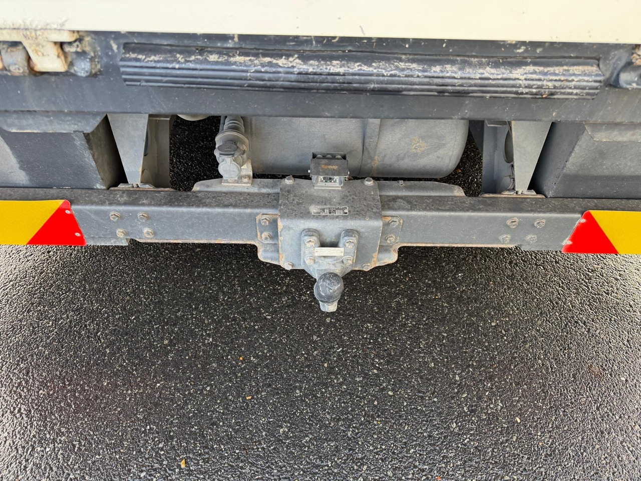 Mercedes-Benz Atego Atego 816 4 x 2 - Бордови камион: снимка 4 Mercedes-Benz Atego Atego 816 4 x 2 - Бордови камион: снимка 4