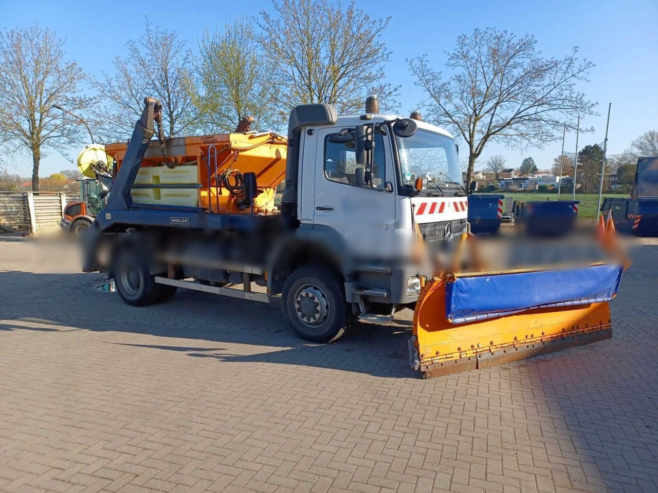 Mercedes-Benz Axor 1824 4x4 Axor 1824 4x4, Tele-Absetzer, Winterdienstausstattung - Мултилифт за контейнери камион: снимка 1 Mercedes-Benz Axor 1824 4x4 Axor 1824 4x4, Tele-Absetzer, Winterdienstausstattung - Мултилифт за контейнери камион: снимка 1