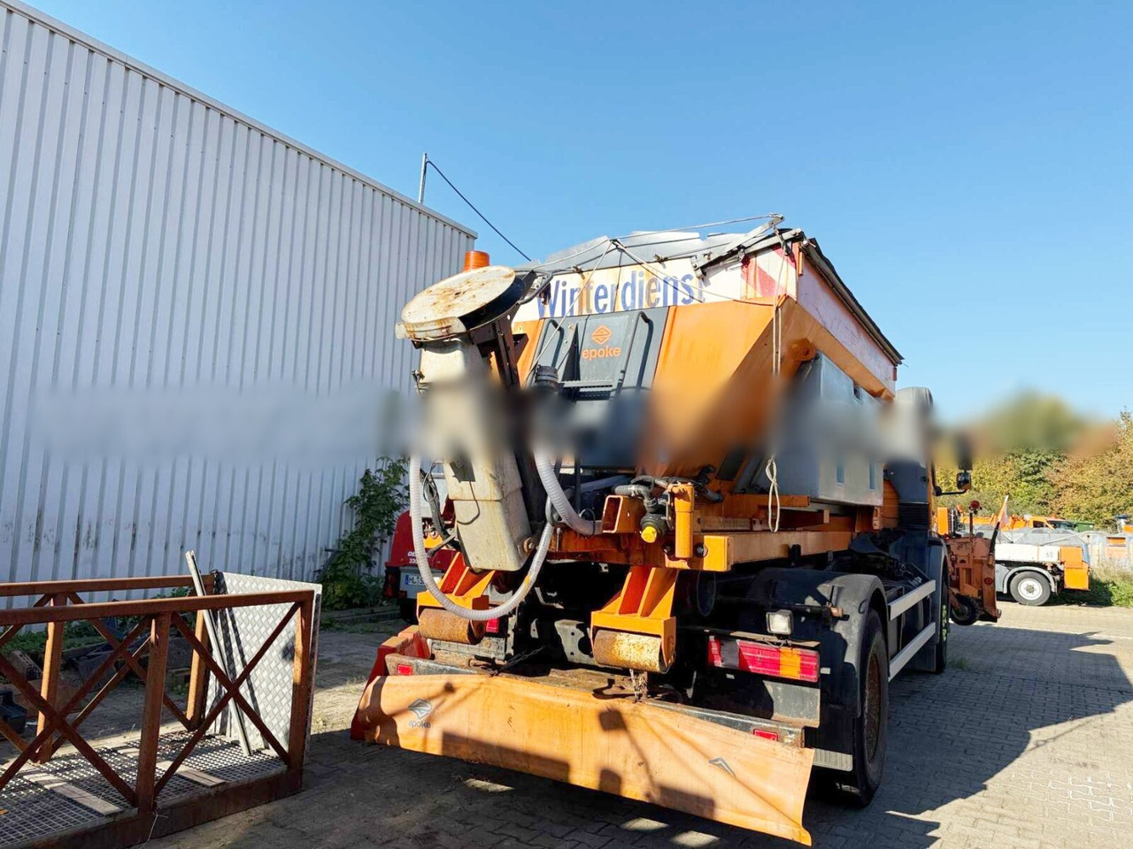 Mercedes-Benz Axor 1824 L 4x2 Axor 1824 L 4x2, Motorabtrieb, Winterdienstausstattung - Мултилифт с кука камион: снимка 3 Mercedes-Benz Axor 1824 L 4x2 Axor 1824 L 4x2, Motorabtrieb, Winterdienstausstattung - Мултилифт с кука камион: снимка 3