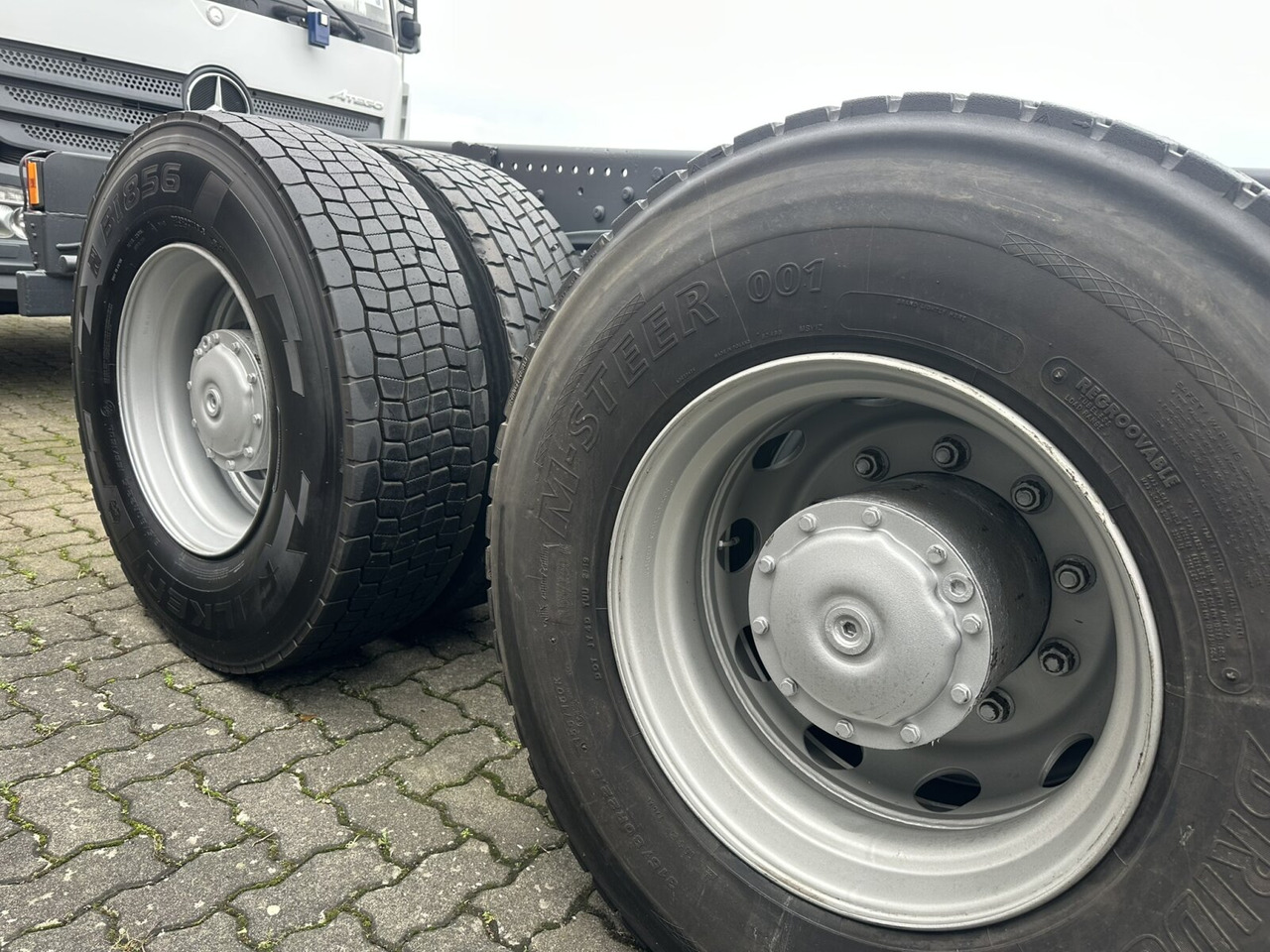 Mercedes-Benz Axor 2629 K 6x4 Axor 2629 K 6x4, PTO, Steel, Manual, 6-Zylinder - Шаси кабина: снимка 2 Mercedes-Benz Axor 2629 K 6x4 Axor 2629 K 6x4, PTO, Steel, Manual, 6-Zylinder - Шаси кабина: снимка 2