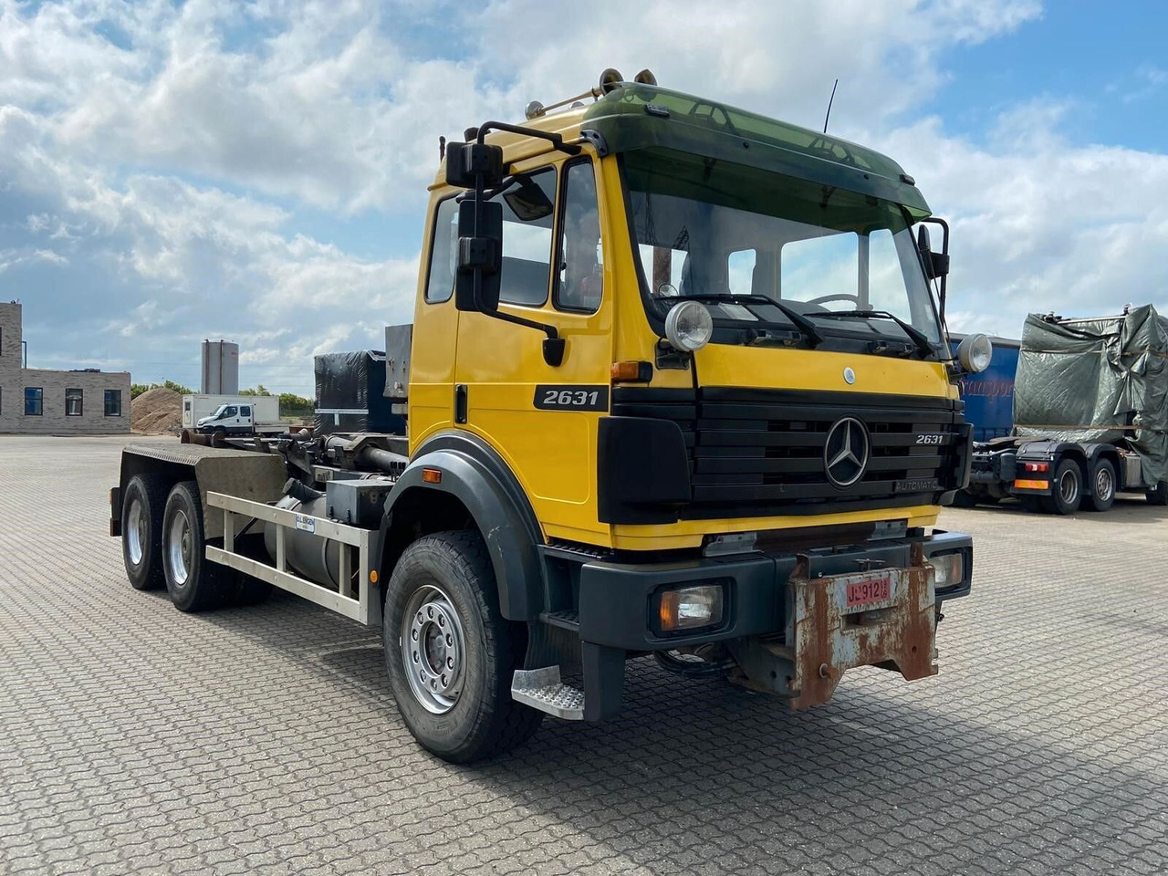 Mercedes-Benz SK II 2631 6x4 SK II 2631 6x4, Winterdienstausstattung - Мултилифт с кука камион: снимка 5 Mercedes-Benz SK II 2631 6x4 SK II 2631 6x4, Winterdienstausstattung - Мултилифт с кука камион: снимка 5