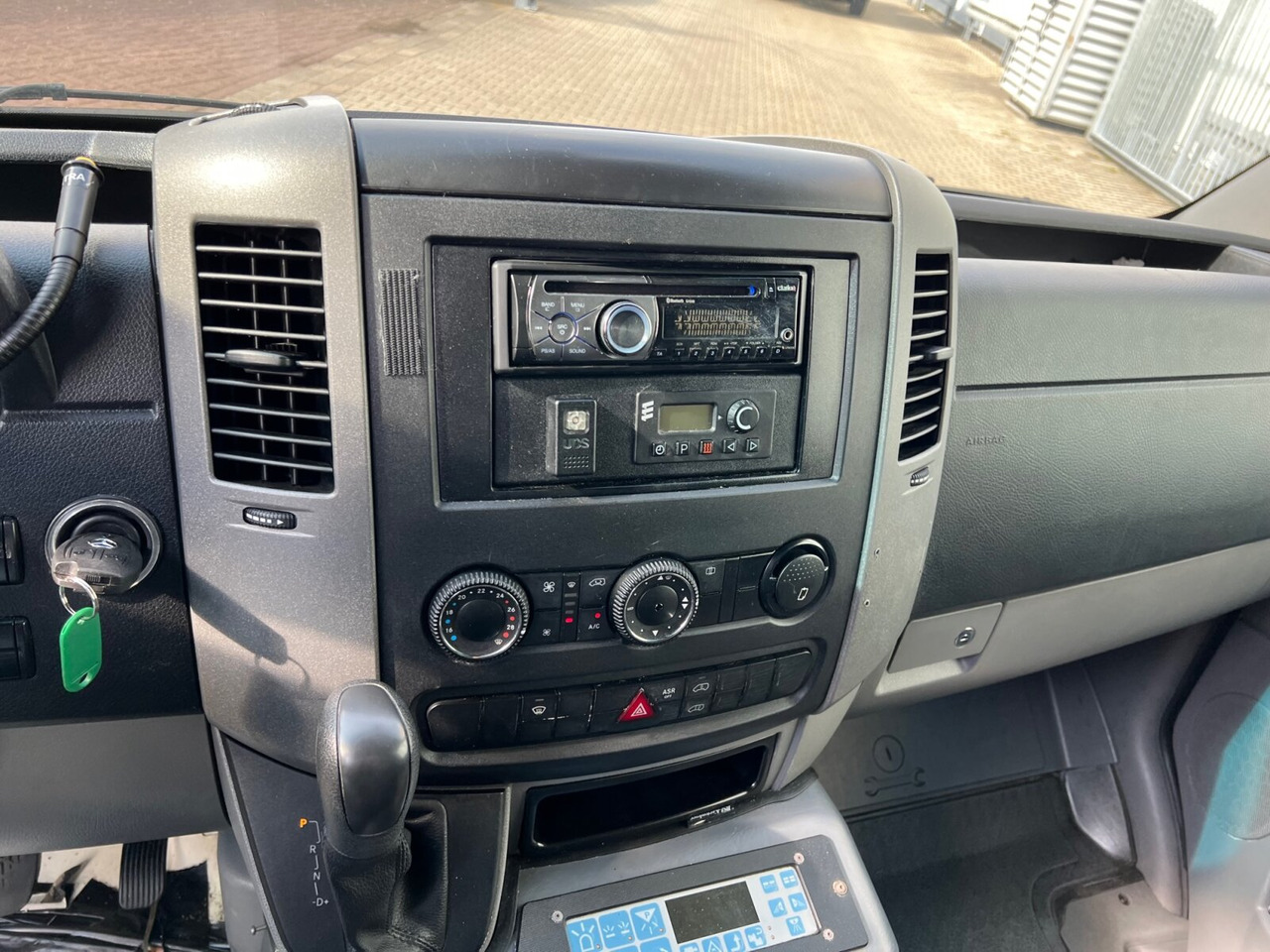 Линейка Mercedes-Benz Sprinter 313 CDI 4x2 Sprinter 313 CDI 4x2, EEV, Krankenwagen: снимка 6 Линейка Mercedes-Benz Sprinter 313 CDI 4x2 Sprinter 313 CDI 4x2, EEV, Krankenwagen: снимка 6