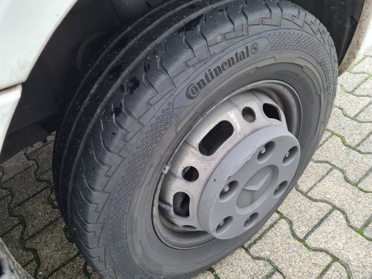 Mercedes-Benz Sprinter 516 CDI 4x2 Sprinter 516 CDI 4x2, Rettungswagen - Товарен бус: снимка 3 Mercedes-Benz Sprinter 516 CDI 4x2 Sprinter 516 CDI 4x2, Rettungswagen - Товарен бус: снимка 3