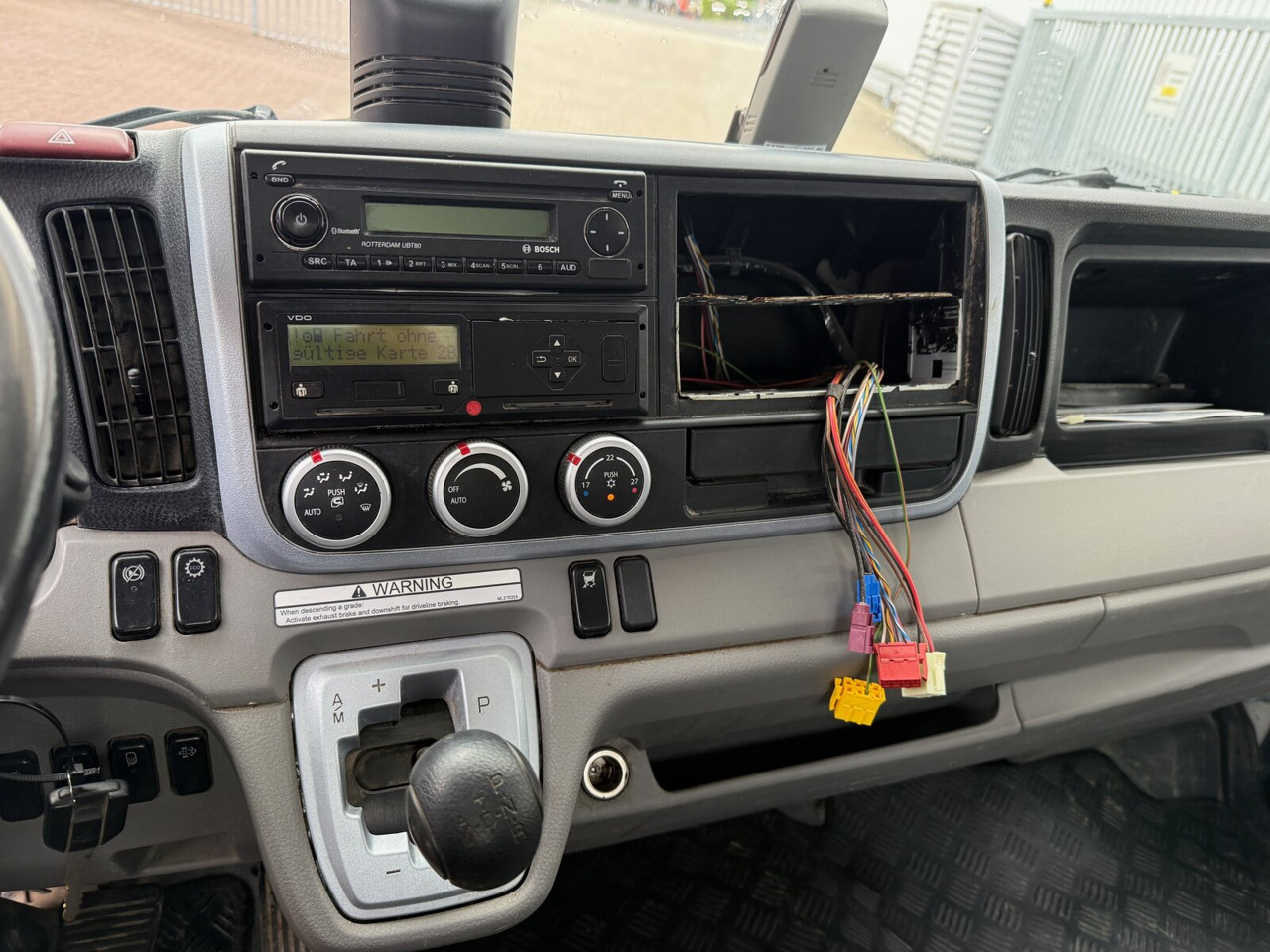 Mitsubishi Canter Fuso 9C18 4x2 Canter Fuso 9C18 4x2, Marrel City Abrollanlage - Мултилифт с кука камион: снимка 4 Mitsubishi Canter Fuso 9C18 4x2 Canter Fuso 9C18 4x2, Marrel City Abrollanlage - Мултилифт с кука камион: снимка 4