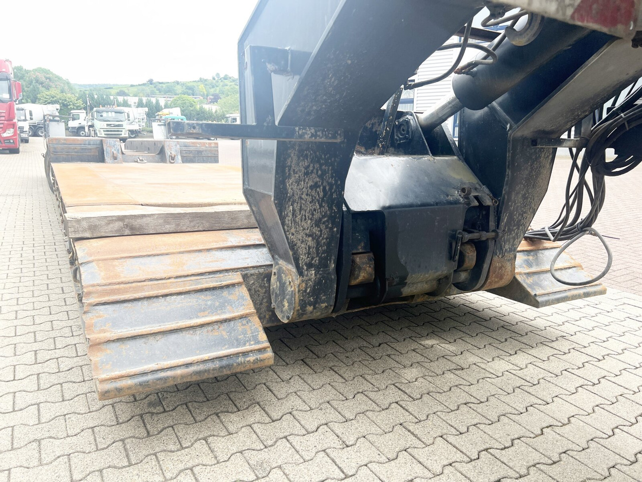 Нискорамна площадка полуремарке За превоз на тежка техника Nooteboom Euro-54-03 Euro-54-03, Schwanenhals abfahrbar, Hydr. Zwangsgelenkt: снимка 11