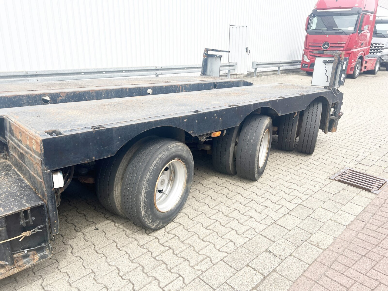 Нискорамна площадка полуремарке За превоз на тежка техника Nooteboom Euro-54-03 Euro-54-03, Schwanenhals abfahrbar, Hydr. Zwangsgelenkt: снимка 6