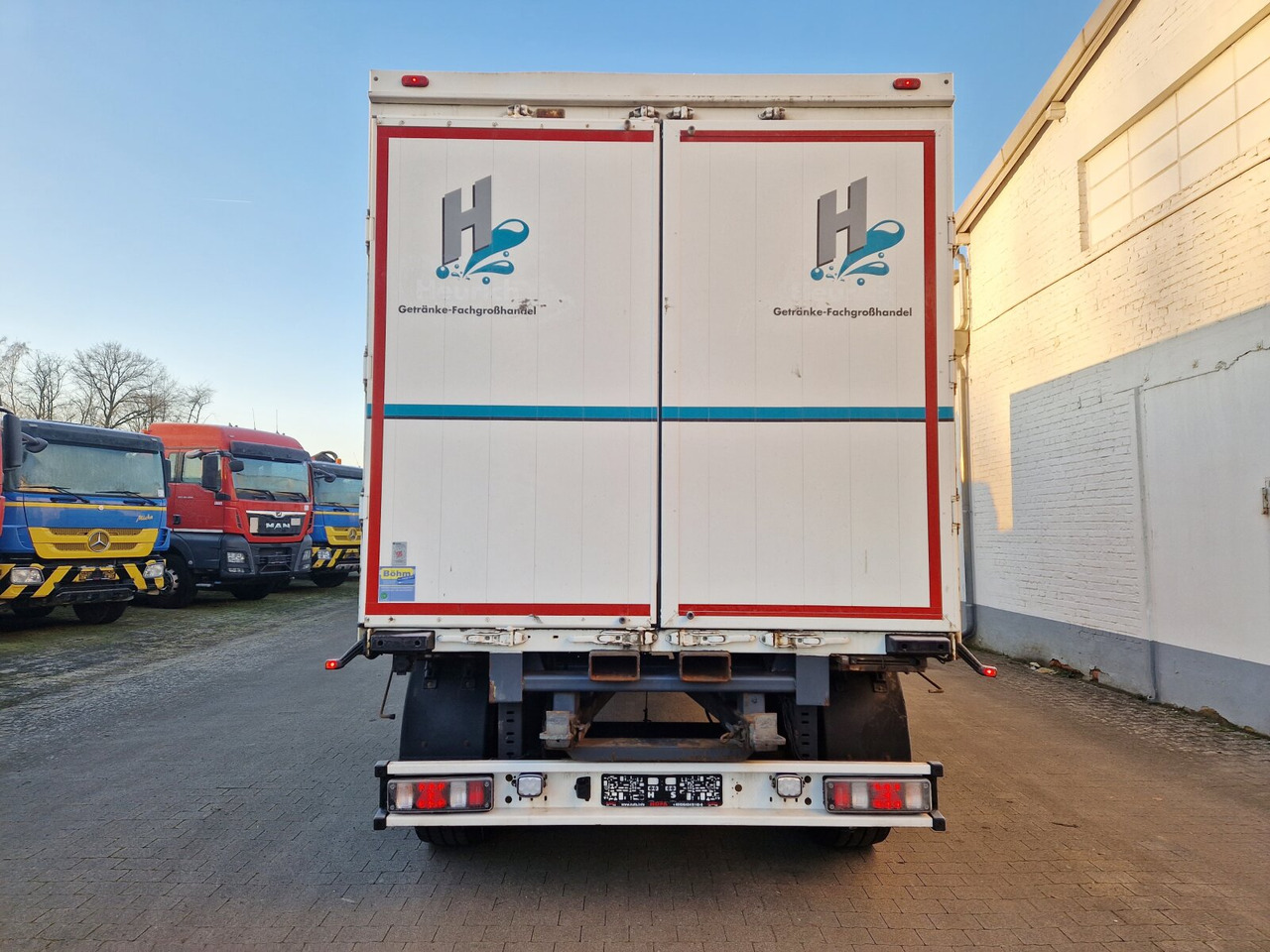 Orten PRASQ 18 Getränkeanhänger PRASQ 18 Getränkeanhänger, Stapleraufnahme, 12x VORHANDEN! - Затворена каросерия ремарке: снимка 4 Orten PRASQ 18 Getränkeanhänger PRASQ 18 Getränkeanhänger, Stapleraufnahme, 12x VORHANDEN! - Затворена каросерия ремарке: снимка 4