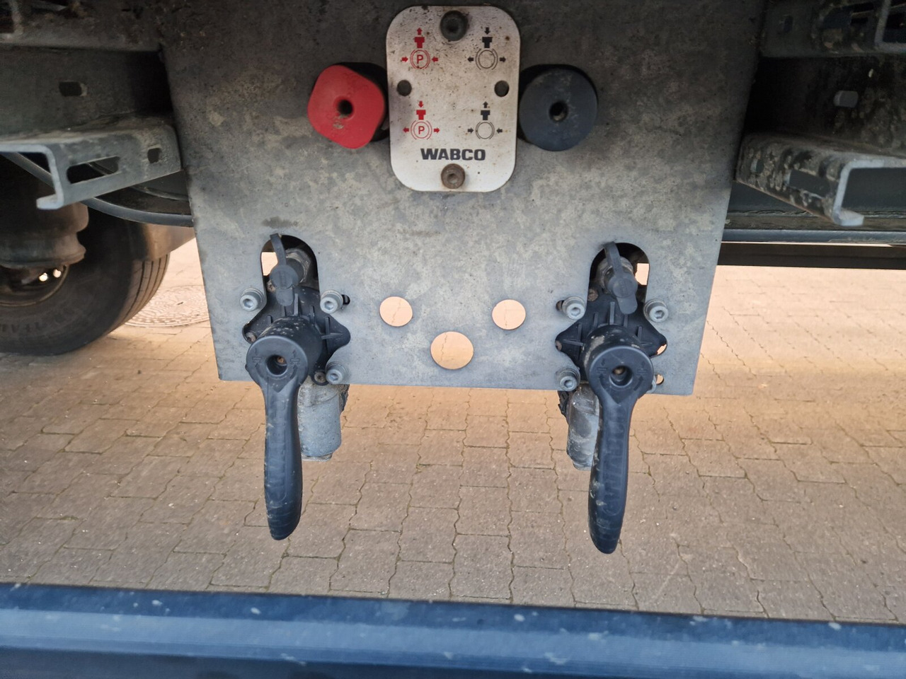 Orten PRASQ 18 Getränkeanhänger PRASQ 18 Getränkeanhänger, Stapleraufnahme, 12x VORHANDEN! - Затворена каросерия ремарке: снимка 5 Orten PRASQ 18 Getränkeanhänger PRASQ 18 Getränkeanhänger, Stapleraufnahme, 12x VORHANDEN! - Затворена каросерия ремарке: снимка 5