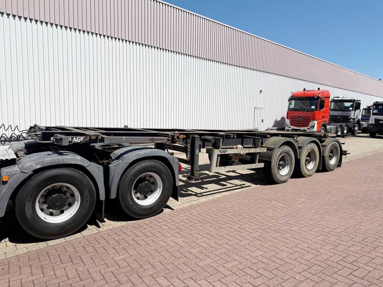 Lag 0-3-39 CD Containerchassis 0-3-39 CD Containerchassis, 20ft und 30ft, ADR - Полуремарке: снимка 1 Lag 0-3-39 CD Containerchassis 0-3-39 CD Containerchassis, 20ft und 30ft, ADR - Полуремарке: снимка 1