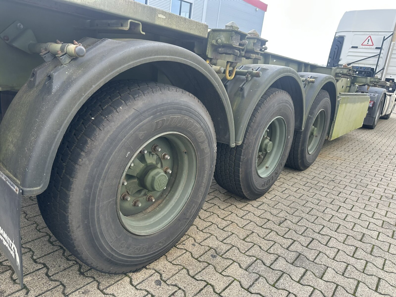 Schmitz Cargobull SCF 24 Containerchassis SCF 24 Containerchassis, Nachlauflenkachse, 2x20/20/30/40ft, Ex-! - Полуремарке: снимка 3 Schmitz Cargobull SCF 24 Containerchassis SCF 24 Containerchassis, Nachlauflenkachse, 2x20/20/30/40ft, Ex-! - Полуремарке: снимка 3