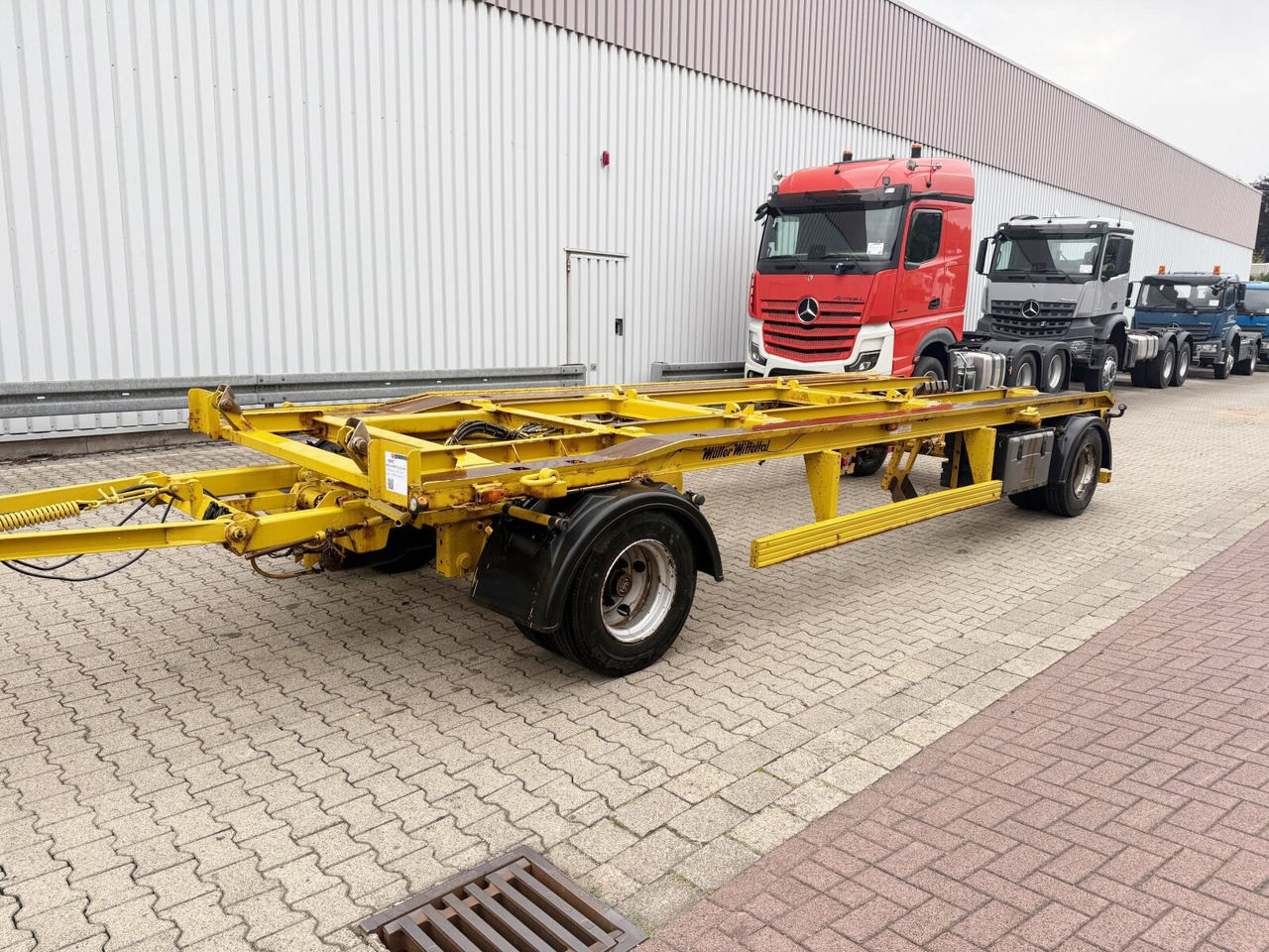 RA-T-Kombi 18,0 RA-T-Kombi 18,0 - Мултилифт/ Лифтдъмпер ремарке: снимка 1 RA-T-Kombi 18,0 RA-T-Kombi 18,0 - Мултилифт/ Лифтдъмпер ремарке: снимка 1