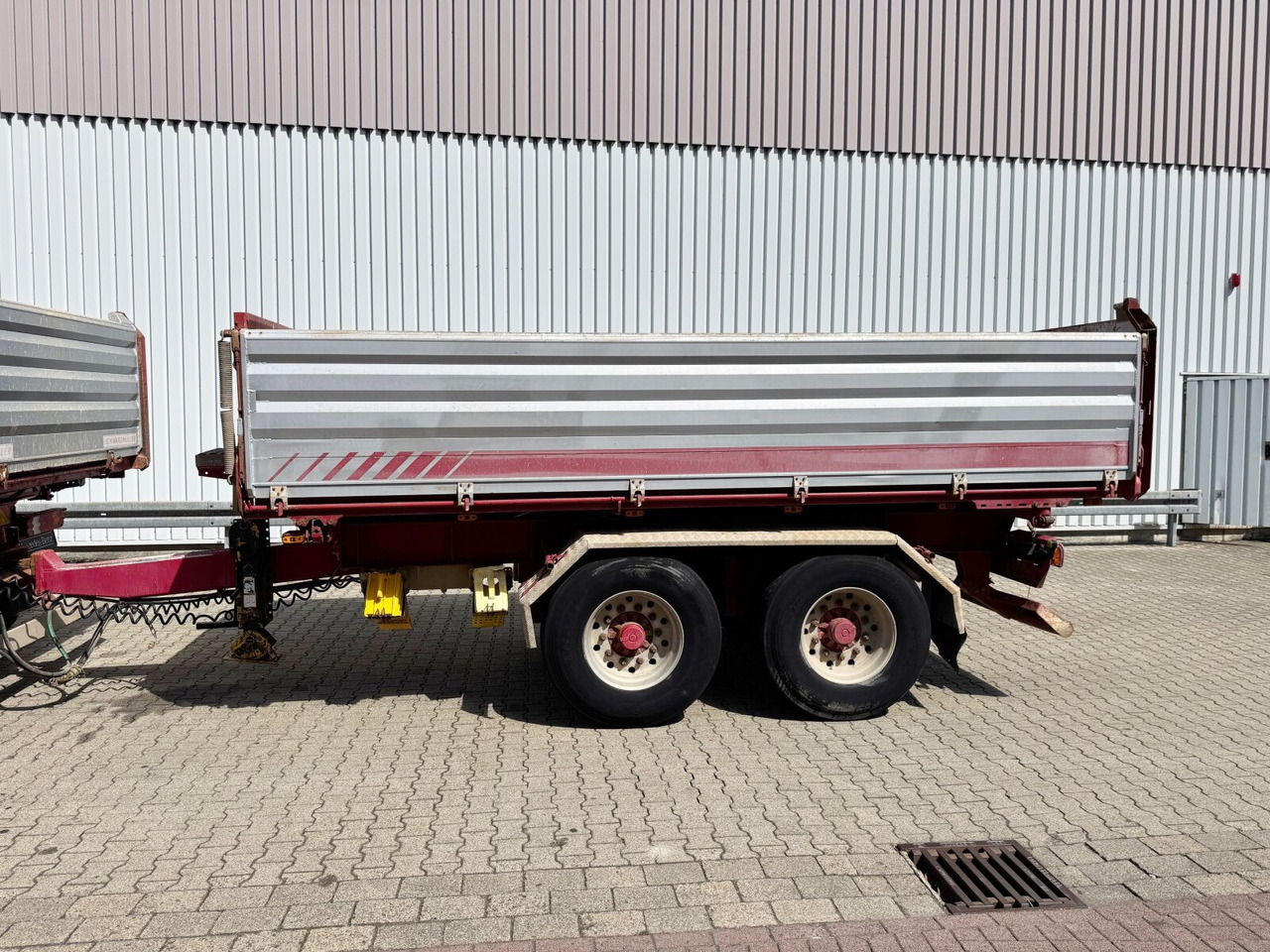 Schwarzmüller TKA-E 18 TKA-E 18, Alu-Bordwände ca. 11m³ - Ремарке: снимка 5 Schwarzmüller TKA-E 18 TKA-E 18, Alu-Bordwände ca. 11m³ - Ремарке: снимка 5