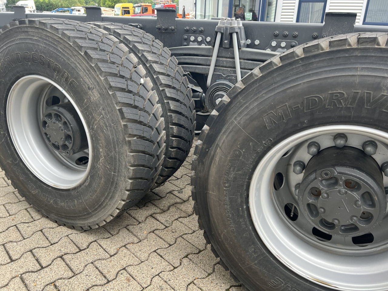 Renault C 480 8x4 C 480 8x4, Kran 15-35m/t - Мултилифт с кука камион, Камион с кран: снимка 4 Renault C 480 8x4 C 480 8x4, Kran 15-35m/t - Мултилифт с кука камион, Камион с кран: снимка 4