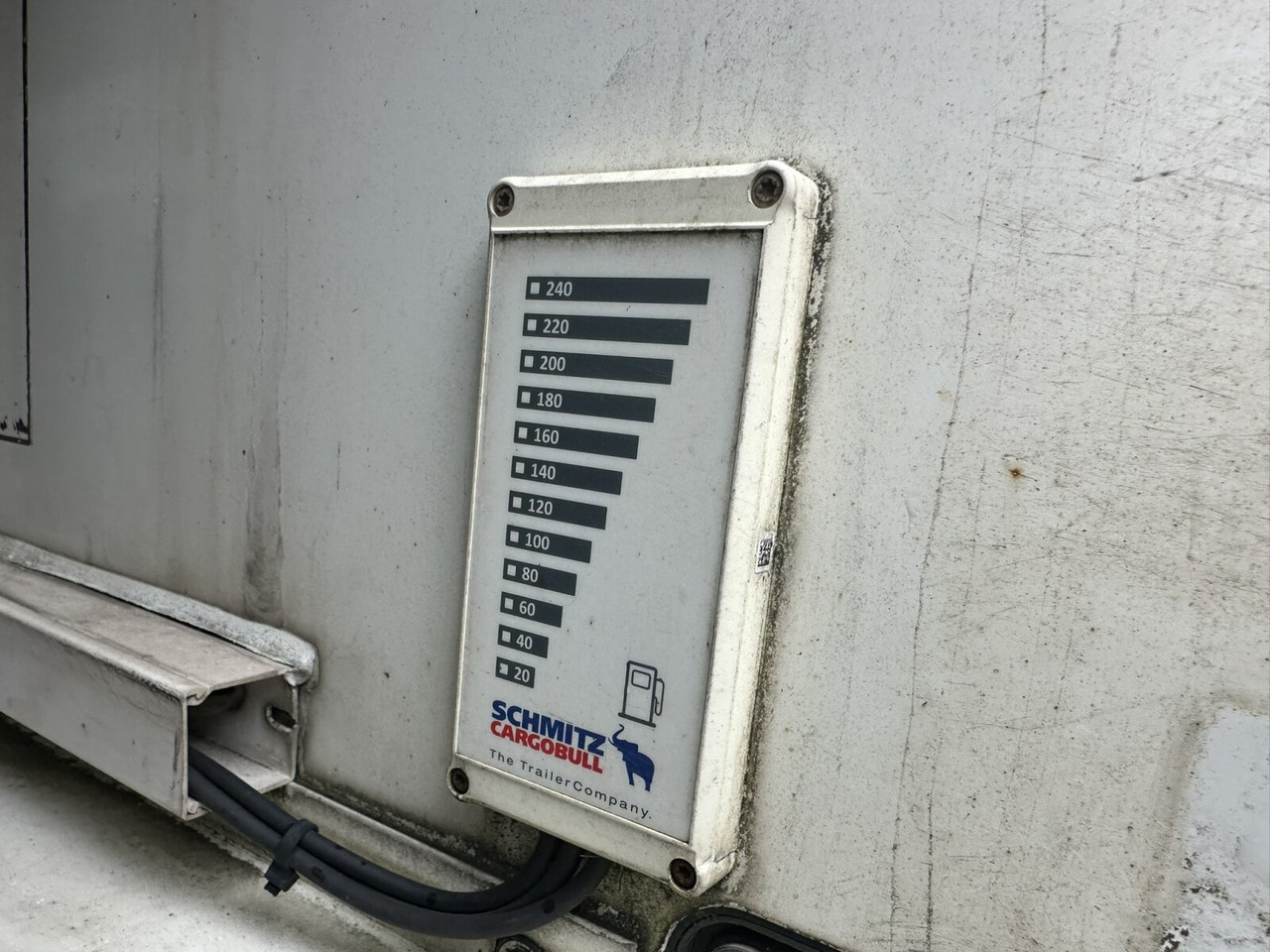 Schmitz Cargobull SKO 24/L-13.4 FP 25 SKO 24/L-13.4 FP 25 - Рефрижератор полуремарке: снимка 2 Schmitz Cargobull SKO 24/L-13.4 FP 25 SKO 24/L-13.4 FP 25 - Рефрижератор полуремарке: снимка 2