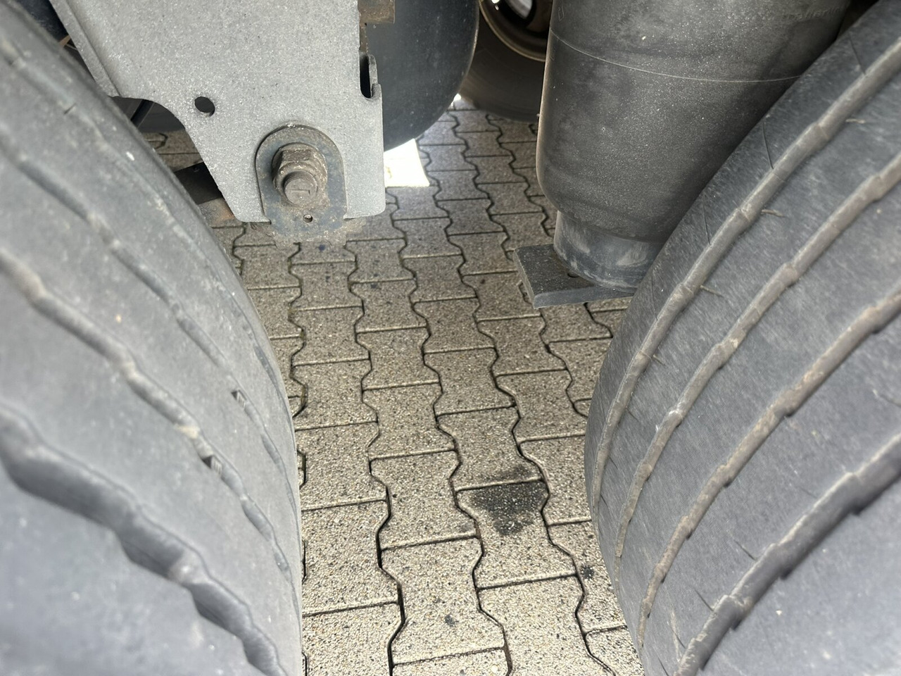 Schmitz Cargobull SKO 24/L-13.4 FP 60 COOL SKO 24/L-13.4 FP 60 COOL - Рефрижератор полуремарке: снимка 3 Schmitz Cargobull SKO 24/L-13.4 FP 60 COOL SKO 24/L-13.4 FP 60 COOL - Рефрижератор полуремарке: снимка 3