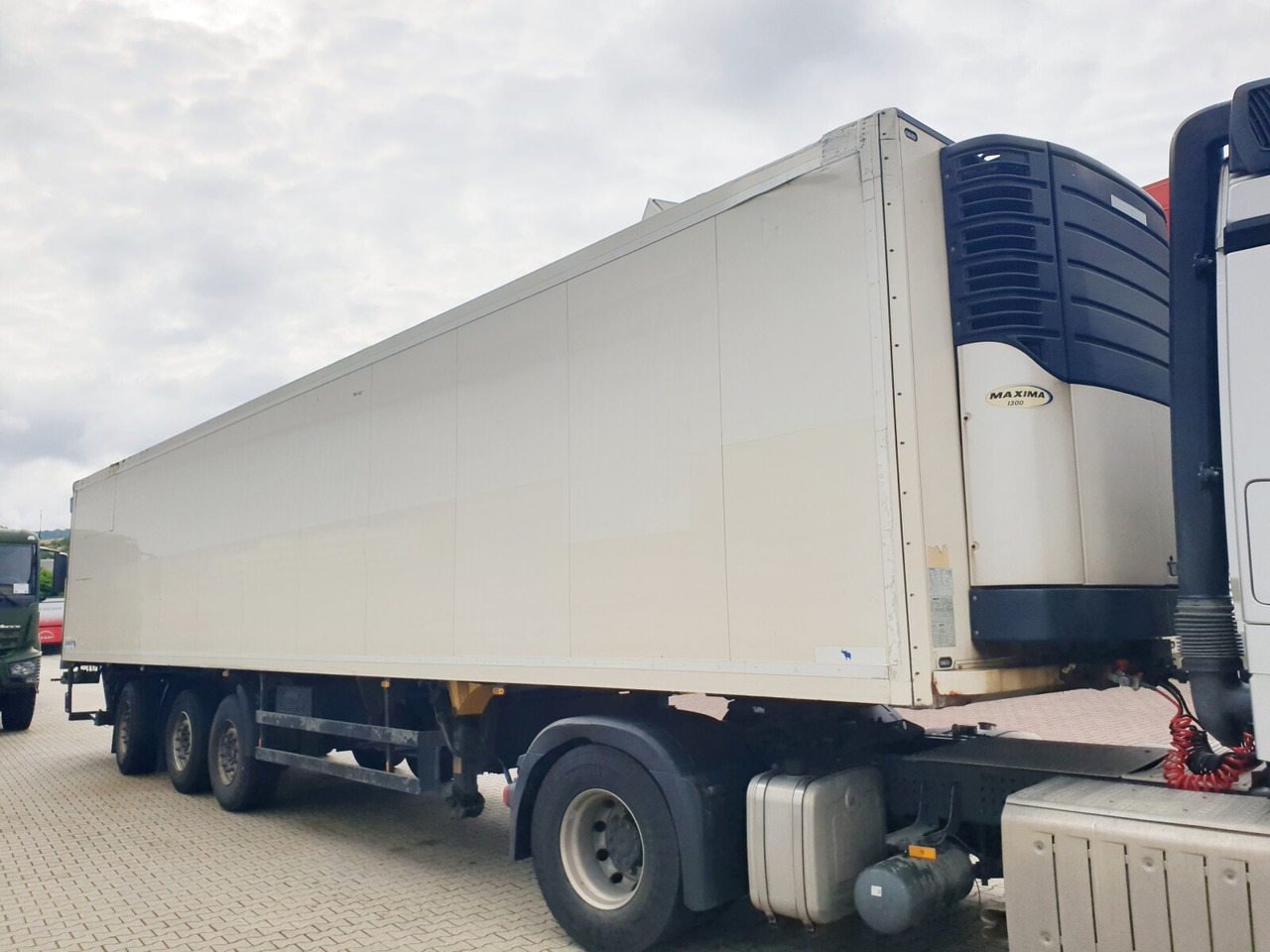 Лизинг на Schmitz Cargobull SKO 24 SKO 24, Carrier, LBW, Lift-/Lenkachse, 74 cbm Schmitz Cargobull SKO 24 SKO 24, Carrier, LBW, Lift-/Lenkachse, 74 cbm: снимка 13