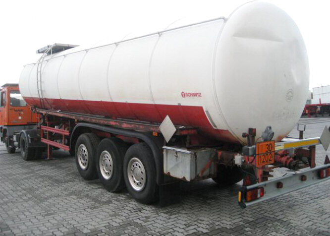 Schmitz Cargobull - - Stahltank - Полуремарке цистерна: снимка 1 Schmitz Cargobull - - Stahltank - Полуремарке цистерна: снимка 1