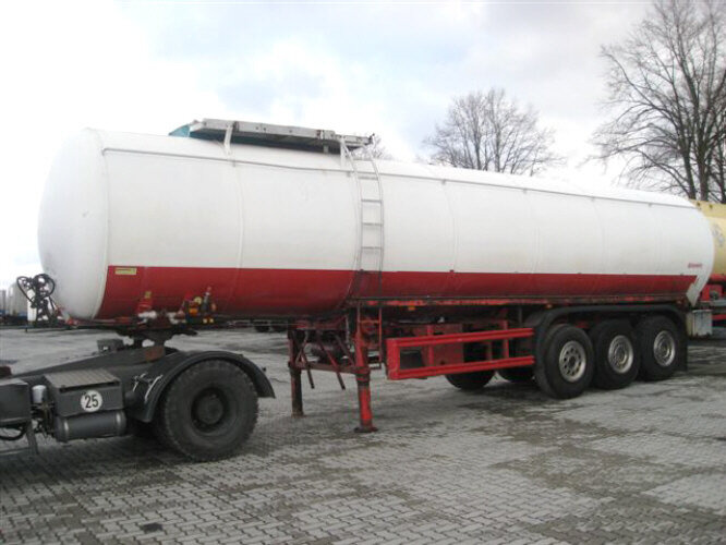 Schmitz Cargobull - - Stahltank - Полуремарке цистерна: снимка 2 Schmitz Cargobull - - Stahltank - Полуремарке цистерна: снимка 2