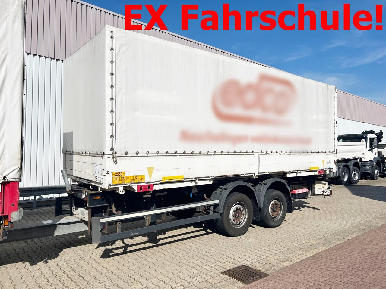 Schmitz Cargobull ZWF 18 ZWF 18 - Брезентово ремарке: снимка 1 Schmitz Cargobull ZWF 18 ZWF 18 - Брезентово ремарке: снимка 1