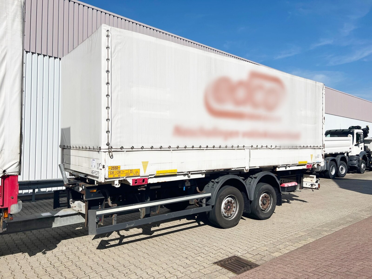 Schmitz Cargobull ZWF 18 ZWF 18 - Брезентово ремарке: снимка 2 Schmitz Cargobull ZWF 18 ZWF 18 - Брезентово ремарке: снимка 2
