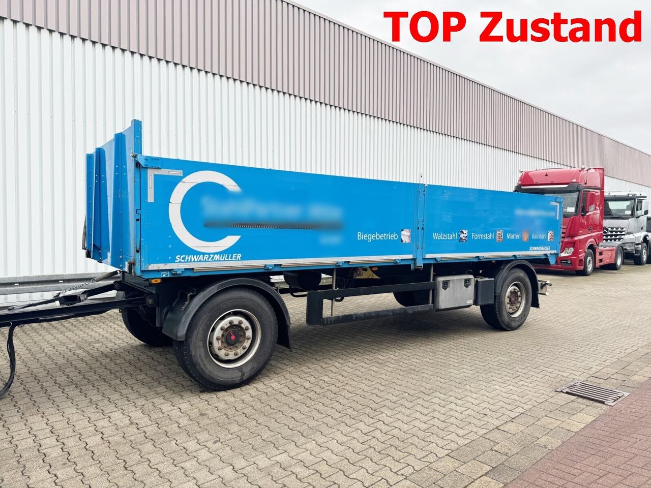 Schwarzmüller T-Serie T-Serie, TOP-Zustand - Бордово ремарке/ Платформа: снимка 1 Schwarzmüller T-Serie T-Serie, TOP-Zustand - Бордово ремарке/ Платформа: снимка 1