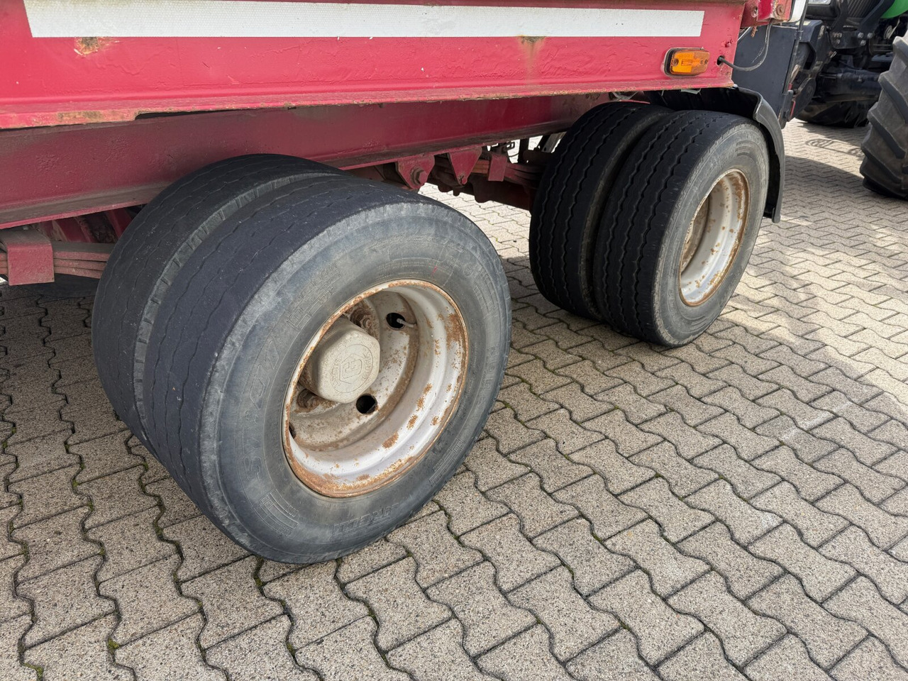 T 4 Komapkt 40.0 T 4 Kompakt 40.0, Verbr. auf 3m, hydr. Rampen - Нискорамна площадка ремарке: снимка 4 T 4 Komapkt 40.0 T 4 Kompakt 40.0, Verbr. auf 3m, hydr. Rampen - Нискорамна площадка ремарке: снимка 4