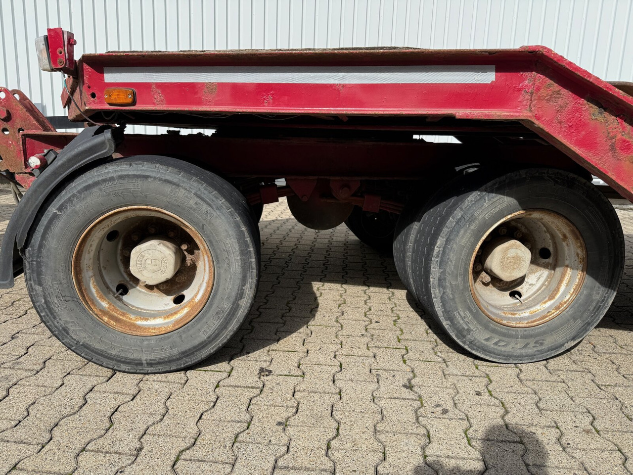 T 4 Komapkt 40.0 T 4 Kompakt 40.0, Verbr. auf 3m, hydr. Rampen - Нискорамна площадка ремарке: снимка 3 T 4 Komapkt 40.0 T 4 Kompakt 40.0, Verbr. auf 3m, hydr. Rampen - Нискорамна площадка ремарке: снимка 3