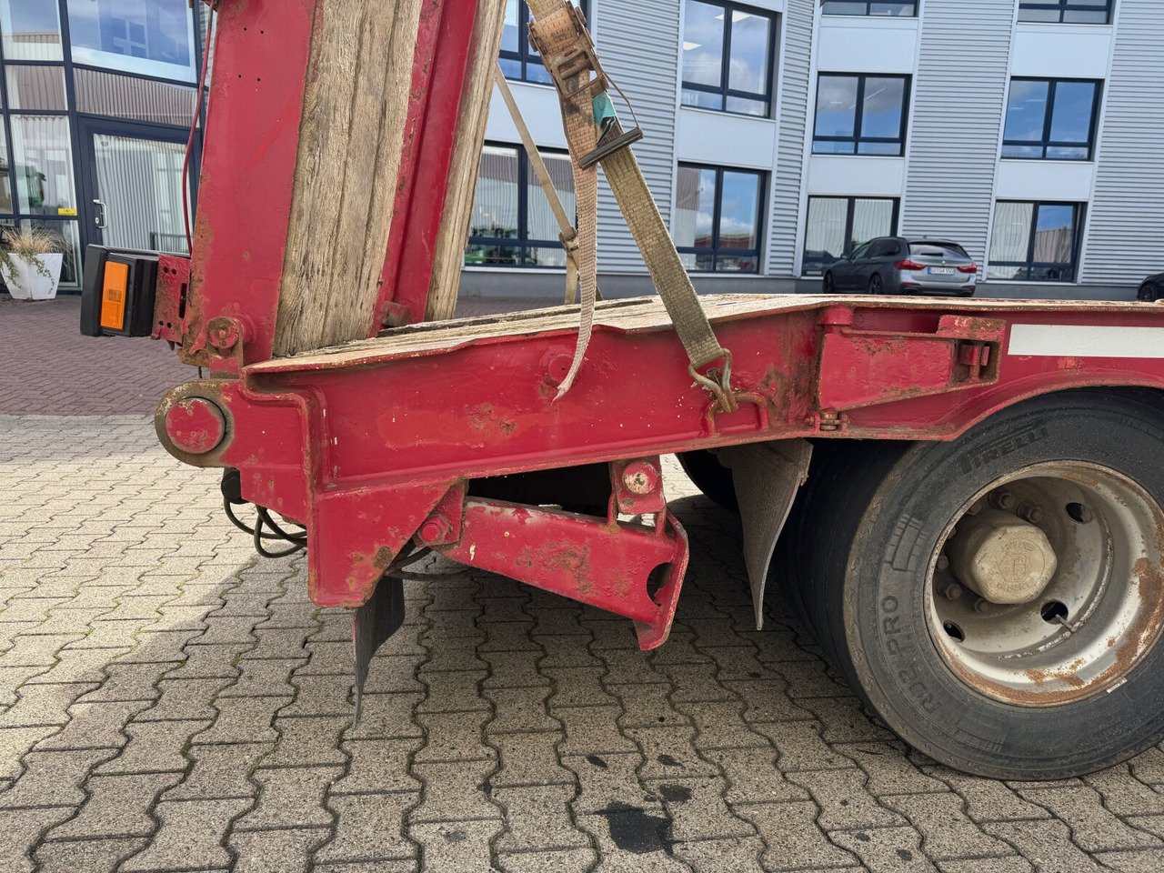 T 4 Komapkt 40.0 T 4 Kompakt 40.0, Verbr. auf 3m, hydr. Rampen - Нискорамна площадка ремарке: снимка 2 T 4 Komapkt 40.0 T 4 Kompakt 40.0, Verbr. auf 3m, hydr. Rampen - Нискорамна площадка ремарке: снимка 2