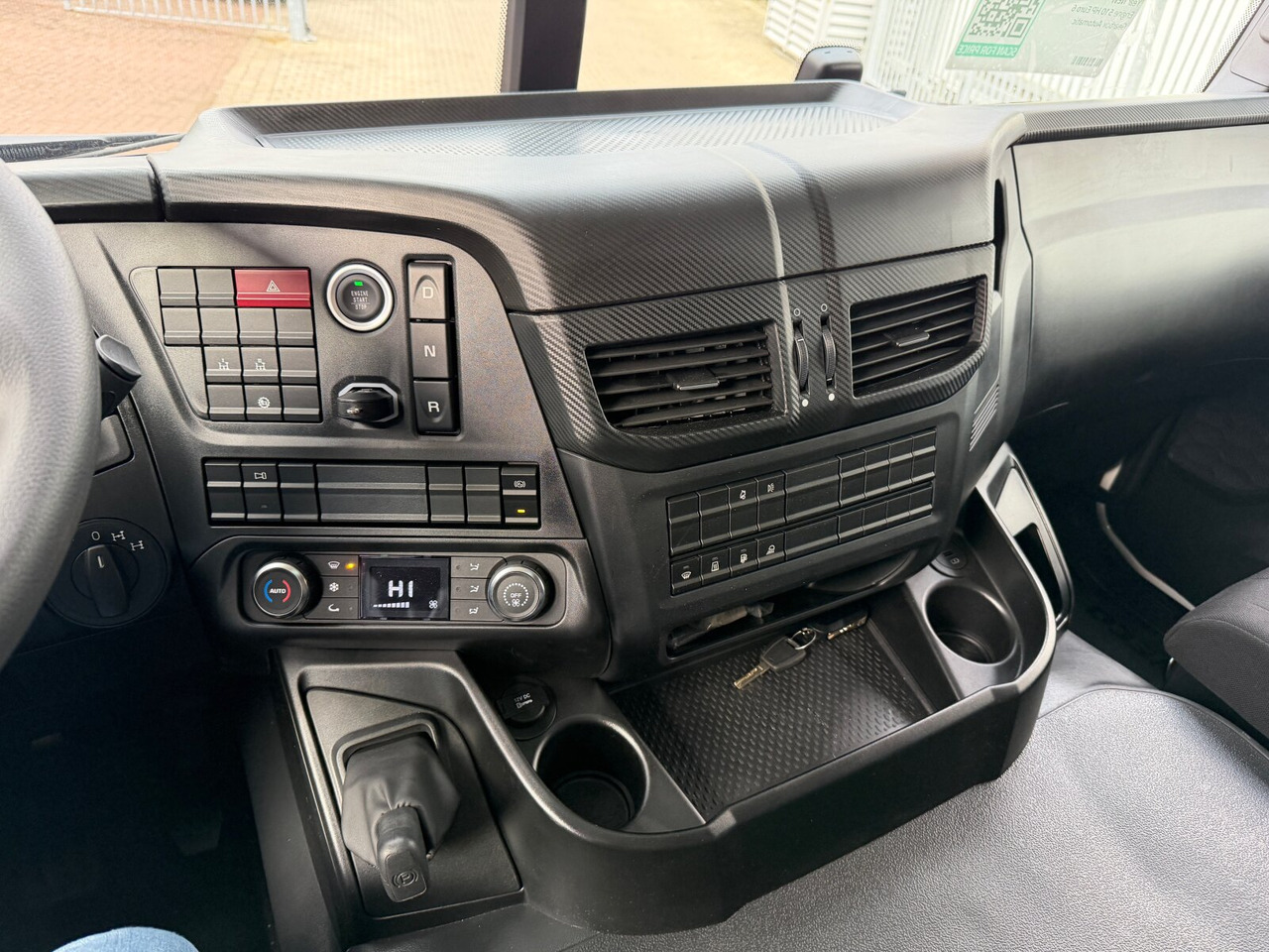 T-Way AT410T51 8x4 T-Way AT410T51 8x4, Retarder, Nebenantrieb, 4x VORHANDEN! - Шаси кабина: снимка 4 T-Way AT410T51 8x4 T-Way AT410T51 8x4, Retarder, Nebenantrieb, 4x VORHANDEN! - Шаси кабина: снимка 4