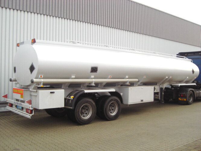- - Tankauflieger für Diesel/Öl, 35.000 - 50.000 ltr - Полуремарке цистерна: снимка 5 - - Tankauflieger für Diesel/Öl, 35.000 - 50.000 ltr - Полуремарке цистерна: снимка 5