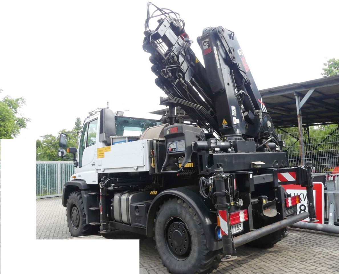 Unimog U400 4x4 U400 4x4, Frontzapfwelle, Heckkran Hiab XS 144-E4 HiDuo, Seilwinde, Funk - Автокран: снимка 2 Unimog U400 4x4 U400 4x4, Frontzapfwelle, Heckkran Hiab XS 144-E4 HiDuo, Seilwinde, Funk - Автокран: снимка 2