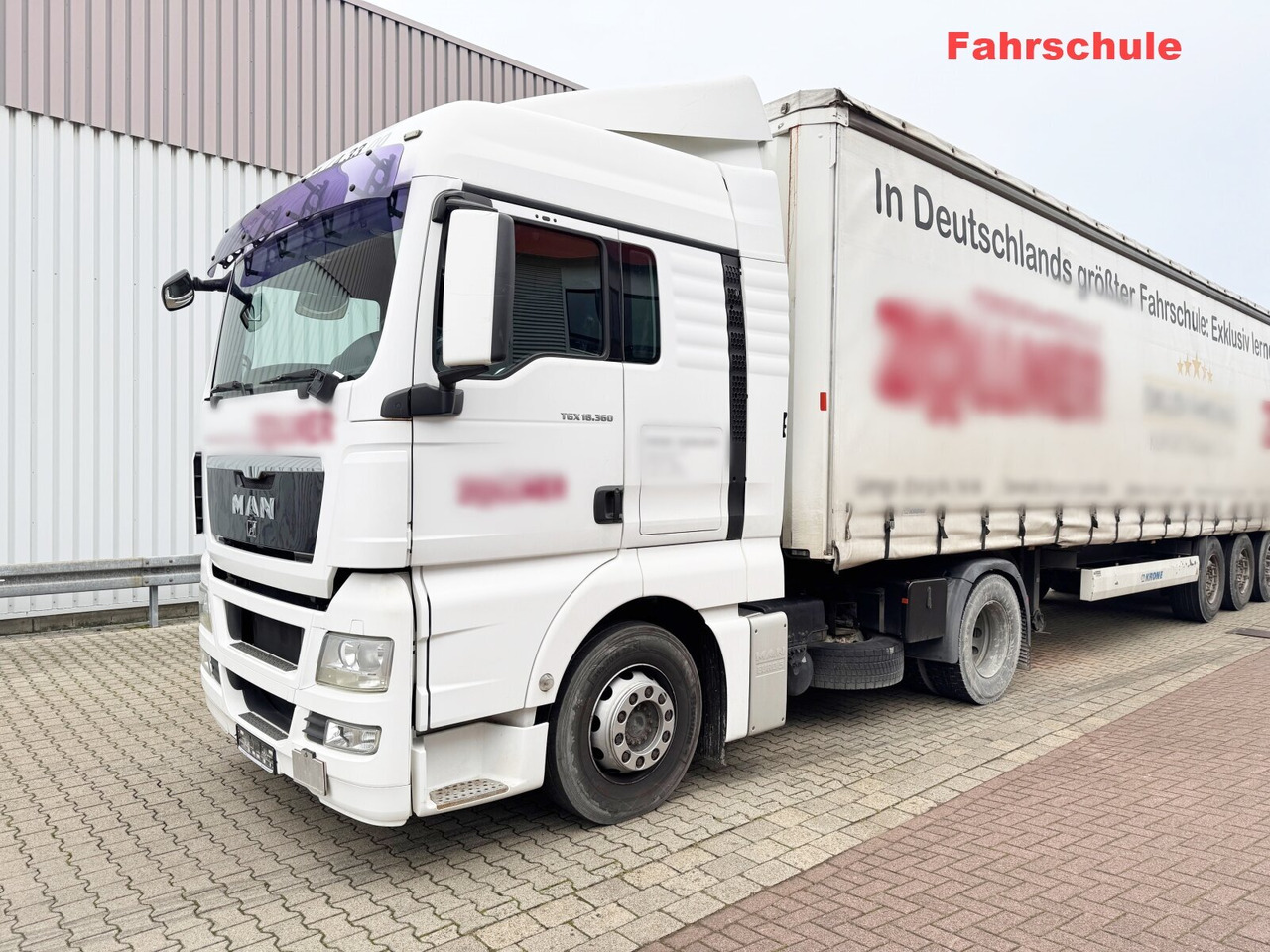 MAN TGX 18.360 4x2 BLS TGX 18.360 4x2 BLS, Fahrschulausstattung - Влекач: снимка 1 MAN TGX 18.360 4x2 BLS TGX 18.360 4x2 BLS, Fahrschulausstattung - Влекач: снимка 1