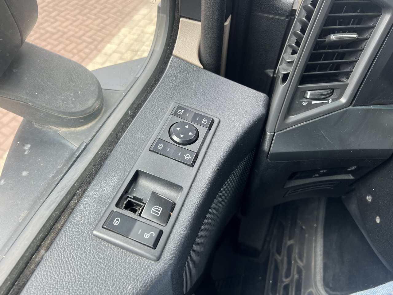 Mercedes-Benz Actros 1843 LS 4x2 Actros 1843 LS 4x2, Retarder - Влекач: снимка 5 Mercedes-Benz Actros 1843 LS 4x2 Actros 1843 LS 4x2, Retarder - Влекач: снимка 5