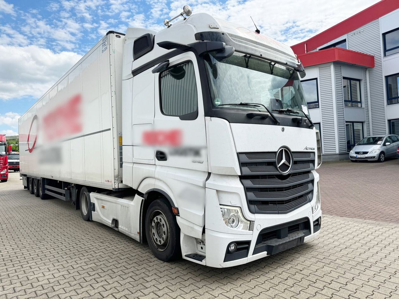 Влекач Mercedes-Benz Actros 1848 LS 4x2 Actros 1848 LS 4x2, Vollumer ,Retarder: снимка 9 Влекач Mercedes-Benz Actros 1848 LS 4x2 Actros 1848 LS 4x2, Vollumer ,Retarder: снимка 9