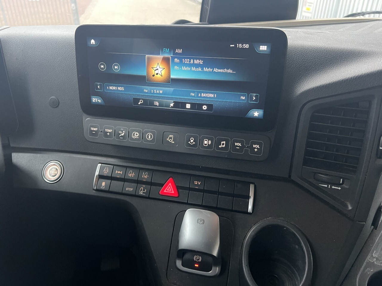 Mercedes-Benz Actros 1848 LS 4x2 Actros 1848 LS 4x2, Volumer, Retarder - Влекач: снимка 2 Mercedes-Benz Actros 1848 LS 4x2 Actros 1848 LS 4x2, Volumer, Retarder - Влекач: снимка 2