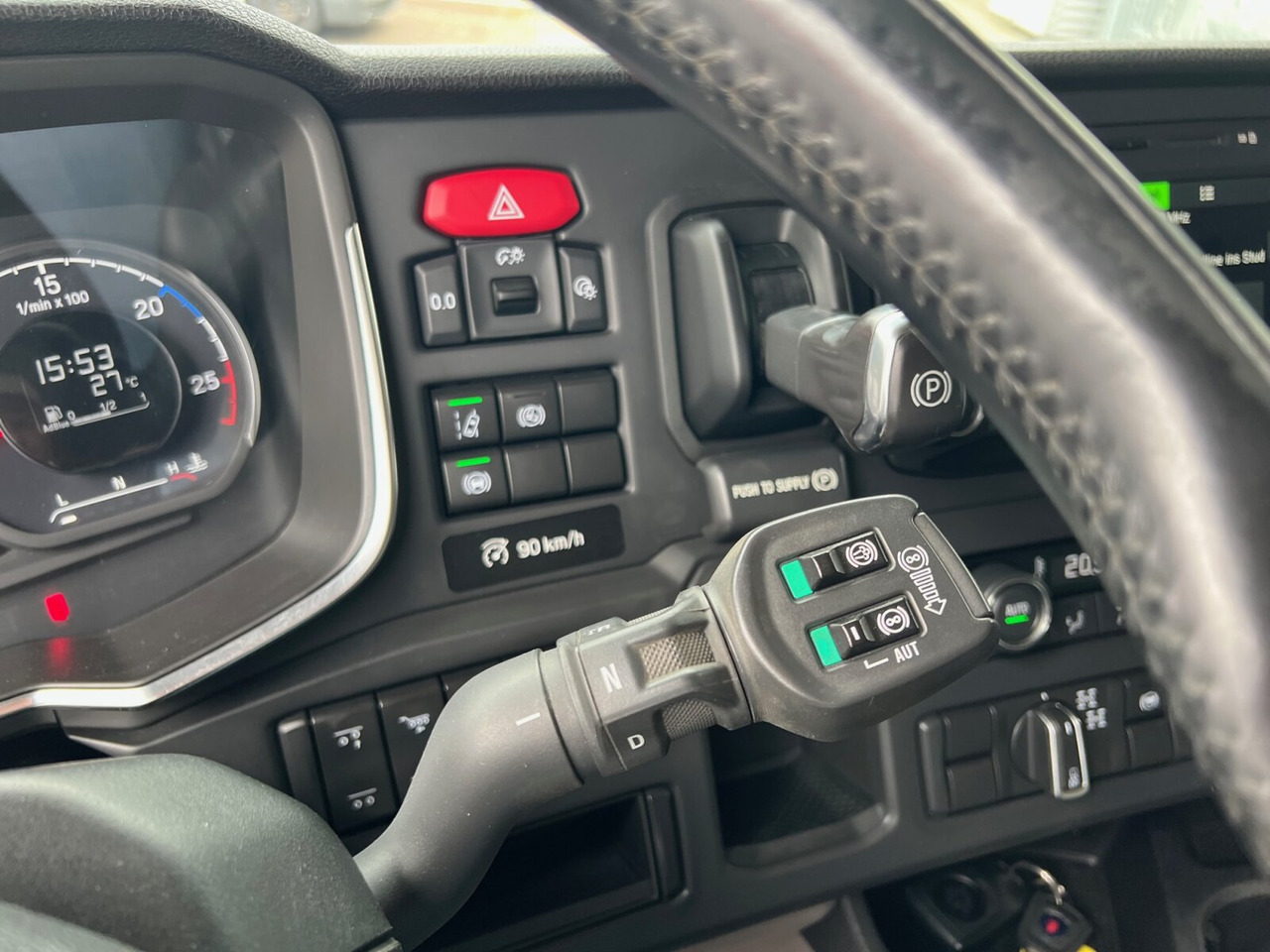 Scania R 580 6x4 R 580 6x4, V8-Motor, Kipphydraulik, Retarder, 66t - Влекач: снимка 5 Scania R 580 6x4 R 580 6x4, V8-Motor, Kipphydraulik, Retarder, 66t - Влекач: снимка 5