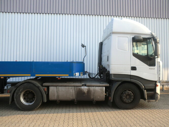 Stralis 440S43T/P 4x2 Stralis 440S43T/P 4x2, ONLY FOR SPAREPARTS!!! - Влекач: снимка 2 Stralis 440S43T/P 4x2 Stralis 440S43T/P 4x2, ONLY FOR SPAREPARTS!!! - Влекач: снимка 2