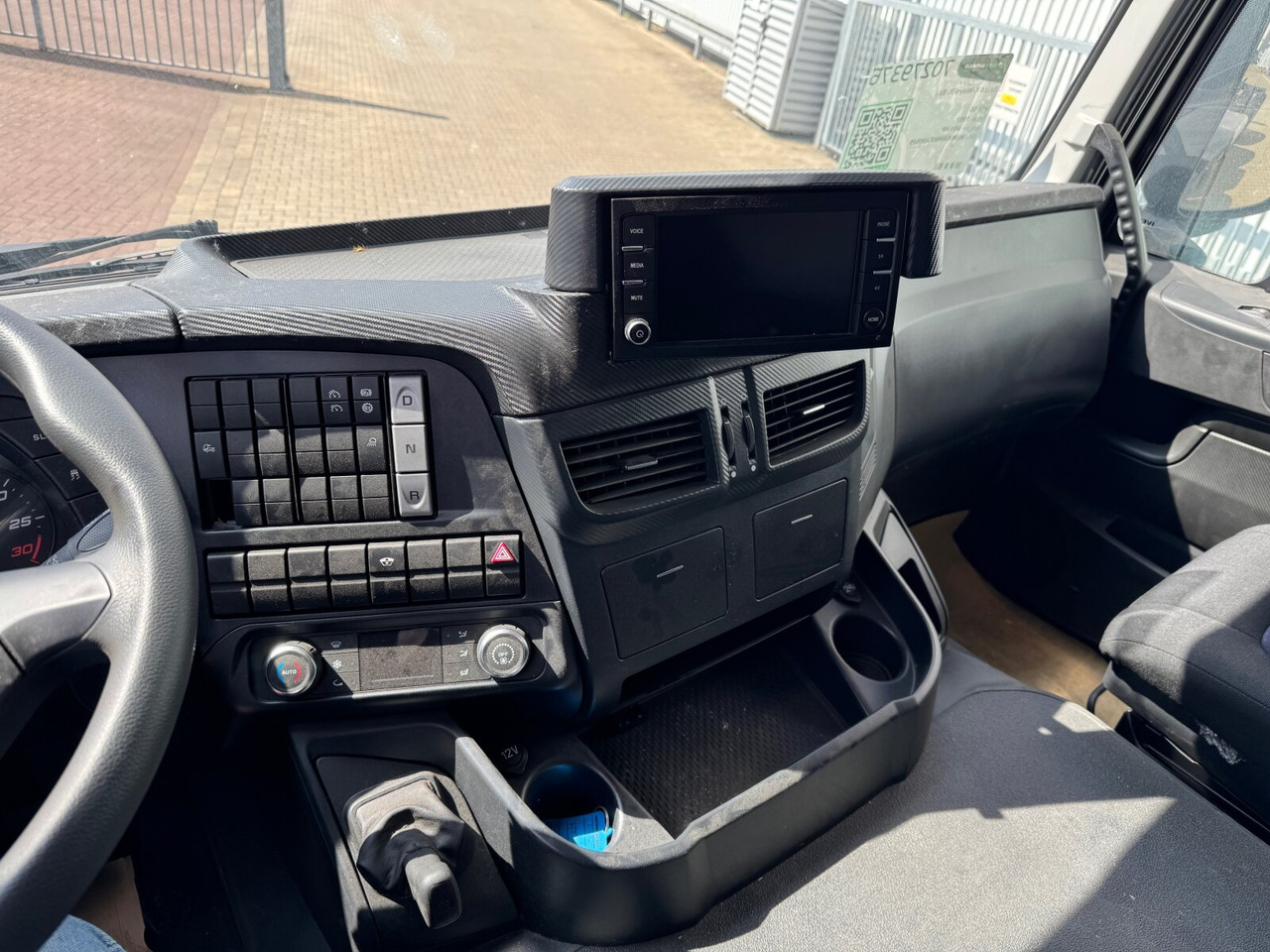 X-Way AD360X40Z/P 8x4 X-Way AD360X40Z/P 8x4 - Мултилифт с кука камион: снимка 5 X-Way AD360X40Z/P 8x4 X-Way AD360X40Z/P 8x4 - Мултилифт с кука камион: снимка 5