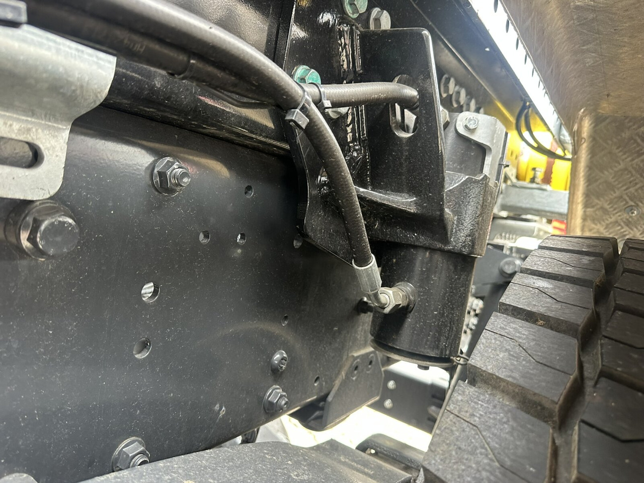 X-Way AD360X48Z 8x4 X-Way AD360X48Z 8x4, Motorabtrieb, Navi, Schub-Knick - Мултилифт с кука камион: снимка 4 X-Way AD360X48Z 8x4 X-Way AD360X48Z 8x4, Motorabtrieb, Navi, Schub-Knick - Мултилифт с кука камион: снимка 4