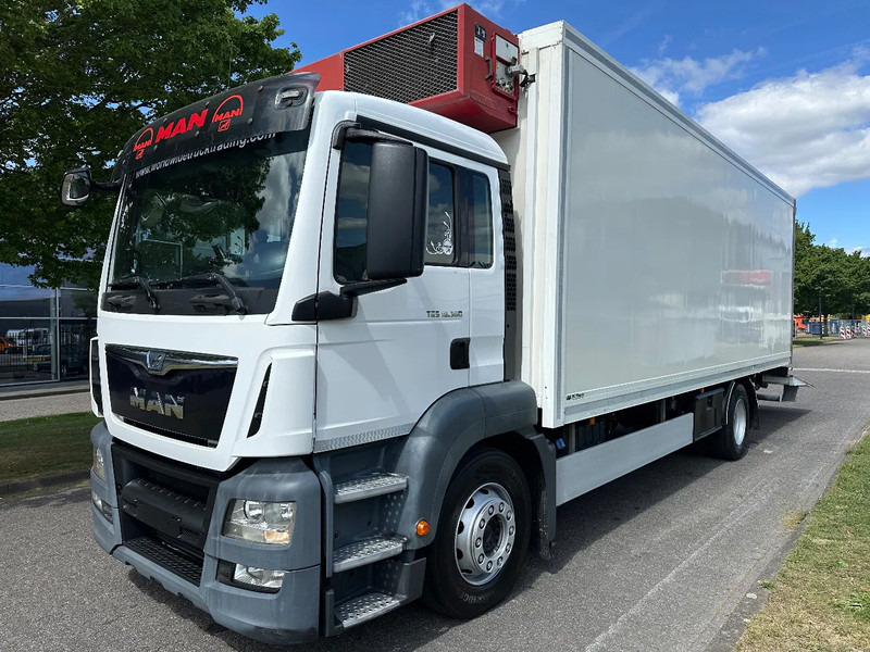 MAN TGS 18.360 FRIGOBLOCK FK25 MULTITEMP + LIFT / LADEBORDWAND 2000 KG + EURO 6 + AIRCO - Рефрижератор камион: снимка 1 MAN TGS 18.360 FRIGOBLOCK FK25 MULTITEMP + LIFT / LADEBORDWAND 2000 KG + EURO 6 + AIRCO - Рефрижератор камион: снимка 1