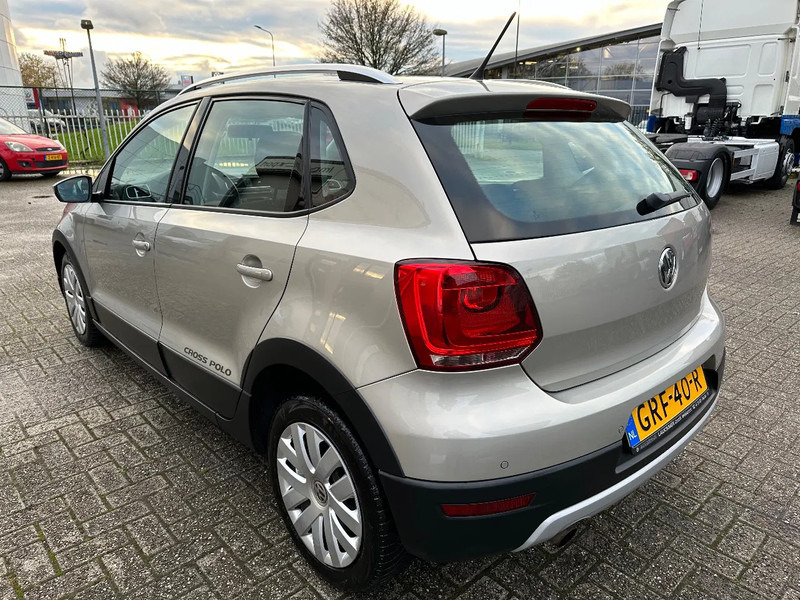 Volkswagen Polo 1.2 TSI CROSS + AUTOMATIC + 101.474 KM + APK/TUV - Лек автомобил: снимка 3 Volkswagen Polo 1.2 TSI CROSS + AUTOMATIC + 101.474 KM + APK/TUV - Лек автомобил: снимка 3