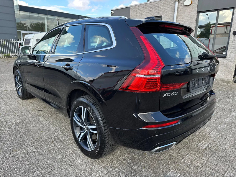 Volvo XC60 D5 AWD + R-DESIGN + ALCANTARA + CAMERA + NAVI - Лек автомобил: снимка 3 Volvo XC60 D5 AWD + R-DESIGN + ALCANTARA + CAMERA + NAVI - Лек автомобил: снимка 3